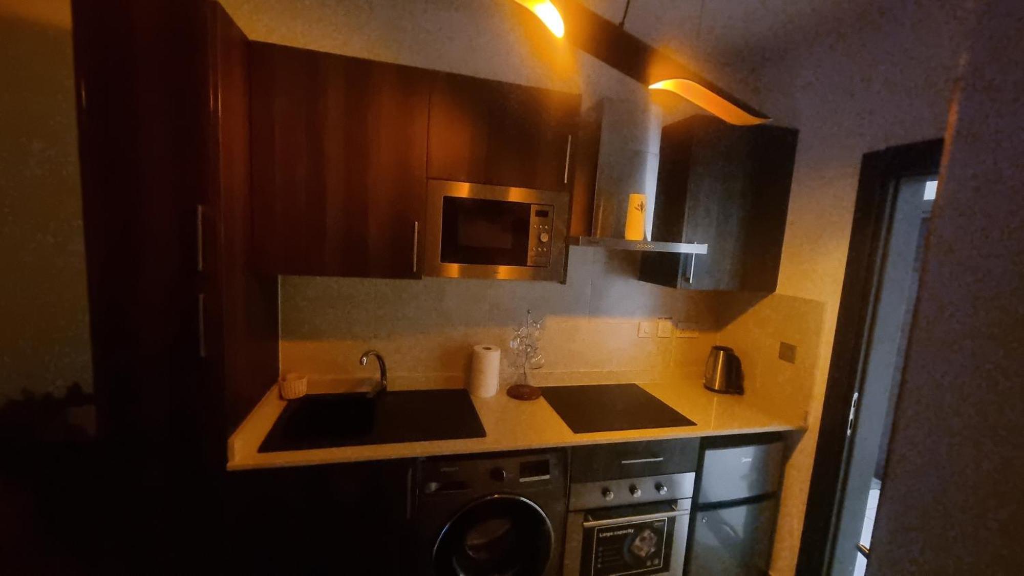 Embassy Gardens Luxury Suites Cpg Άκρα Εξωτερικό φωτογραφία