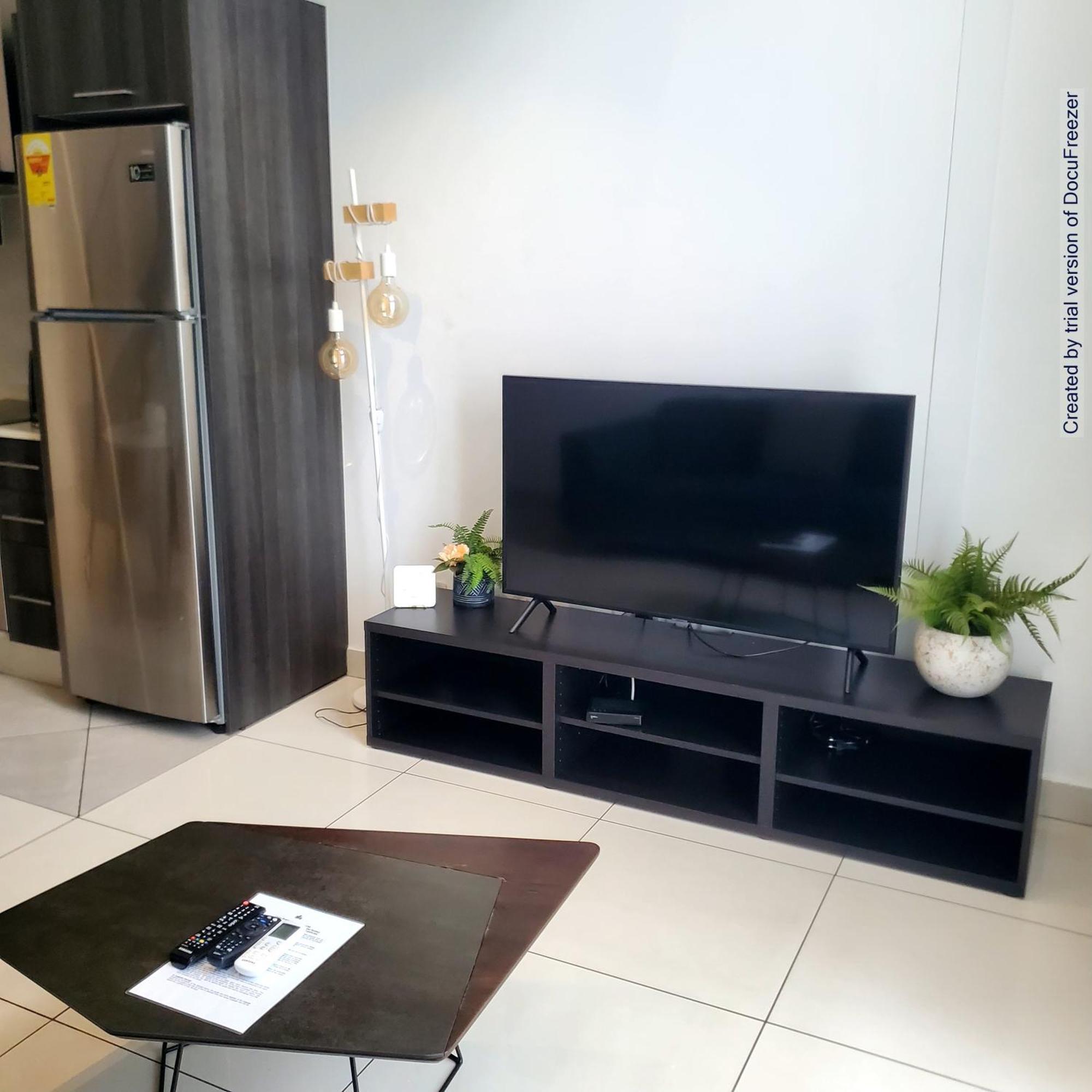 Embassy Gardens Luxury Suites Cpg Άκρα Εξωτερικό φωτογραφία