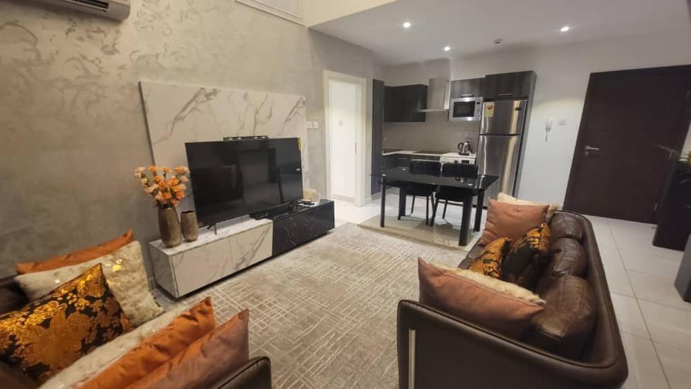Embassy Gardens Luxury Suites Cpg Άκρα Εξωτερικό φωτογραφία